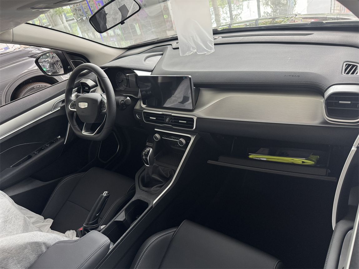 吉利 缤越 2025款 1.5L CVT 超能 6