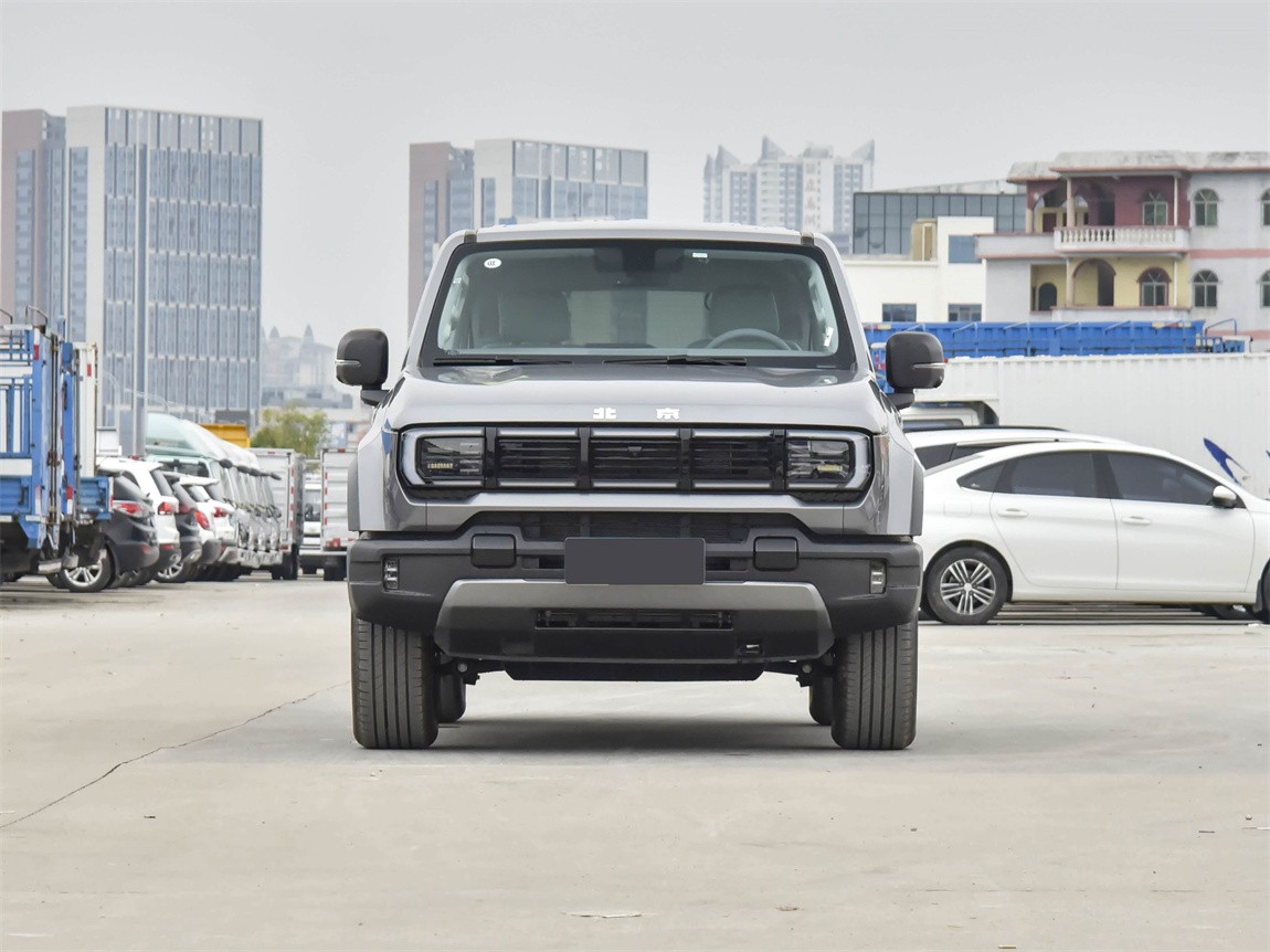 北京越野BJ40 2024款 2.0T 全新城市猎人版 先锋型 2