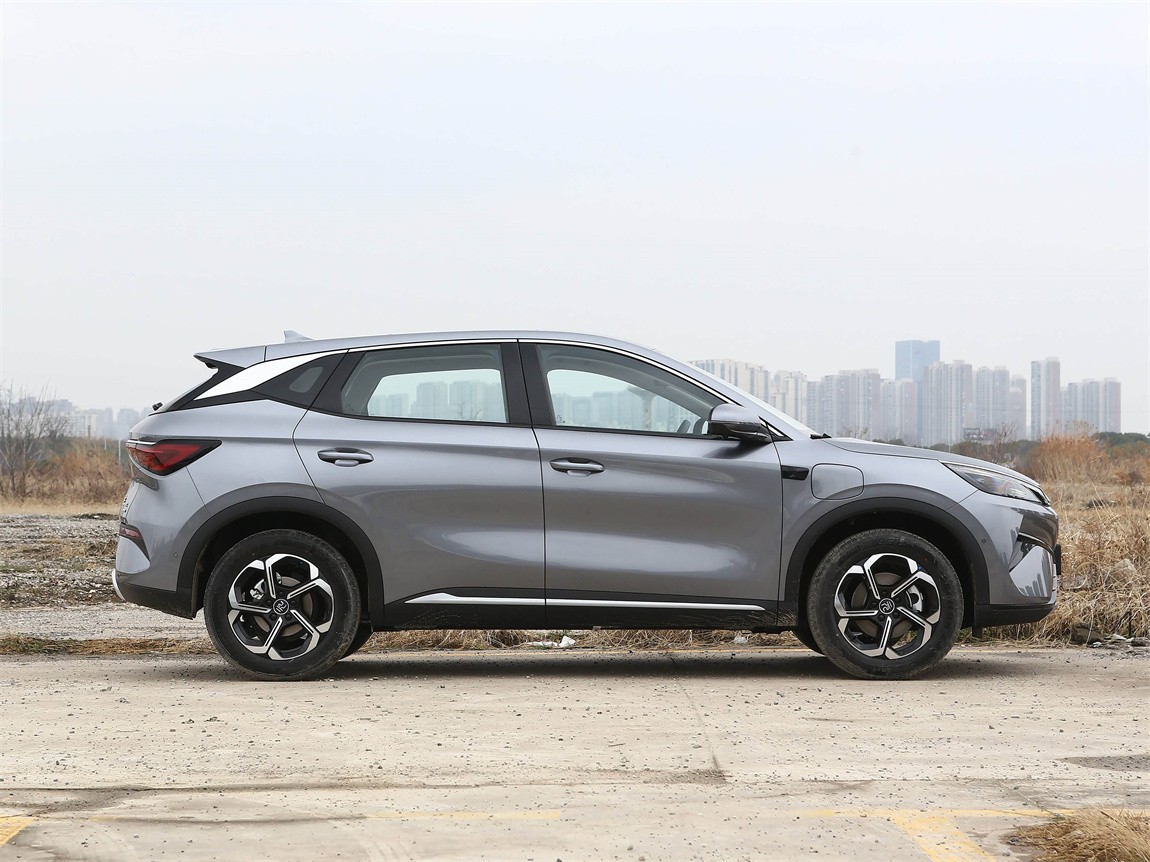 比亚迪 元PLUS 2025款 智驾版 430KM 领先型 17