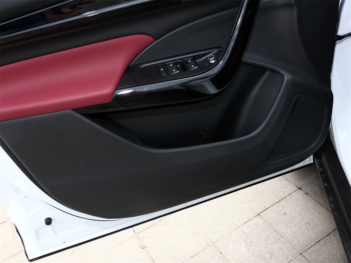 东风风神AX7 2023款 马赫版 1.5T DCT 冠军传奇版 6