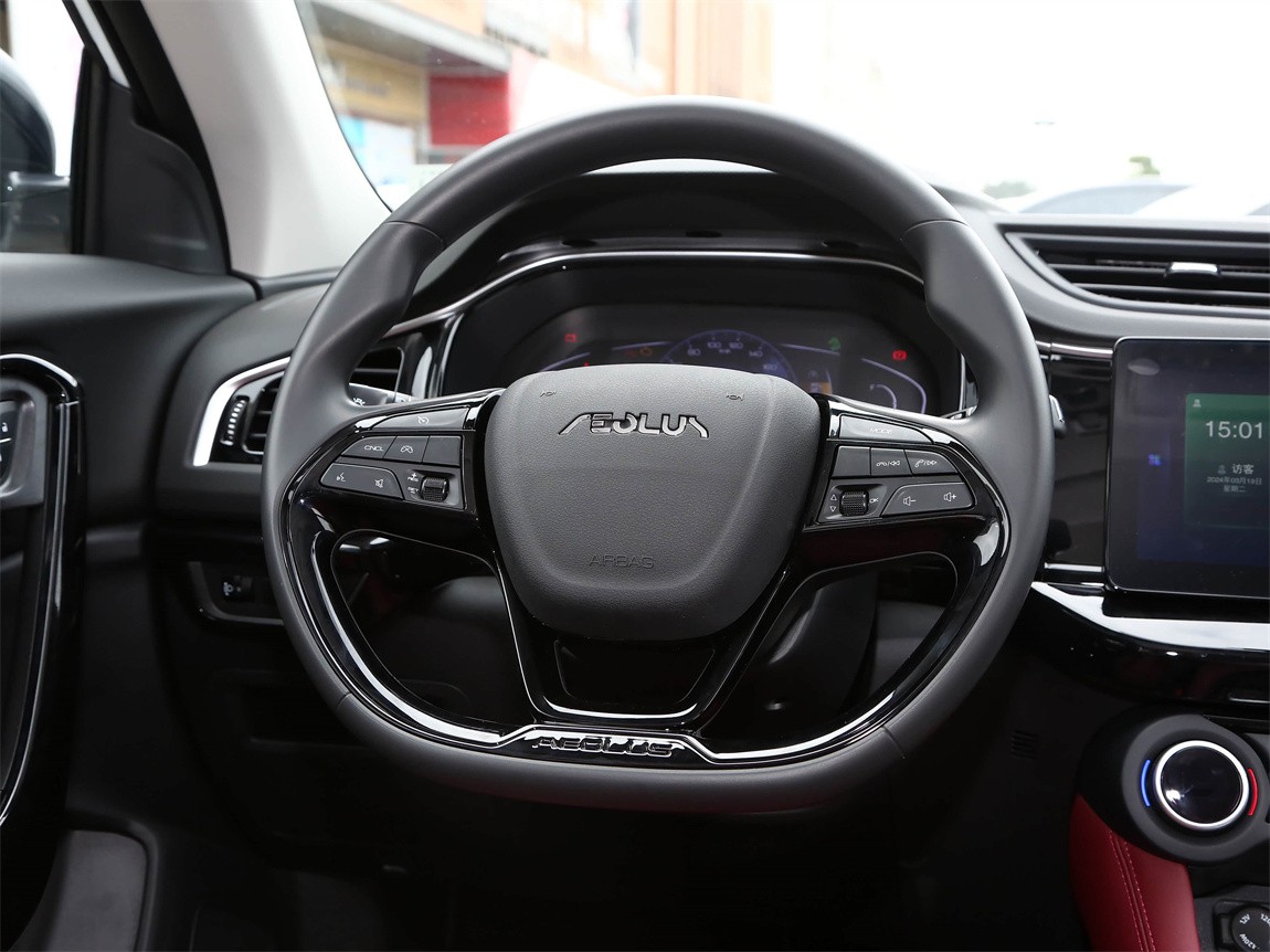 东风风神AX7 2023款 马赫版 1.5T DCT 冠军传奇版 7