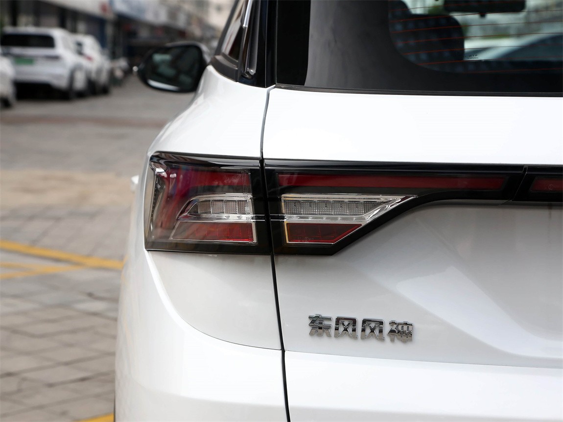 东风风神AX7 2023款 马赫版 1.5T DCT 冠军传奇版 21