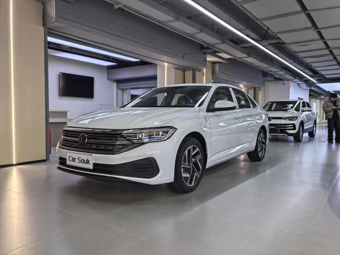大众 速腾 2025款 300TSI DSG飞越版