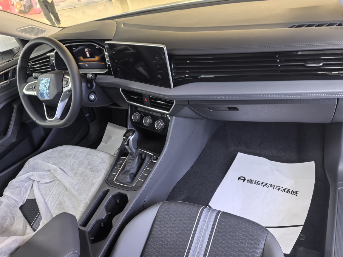 大众 速腾 2026款 L 300TSI DSG 精英型 5