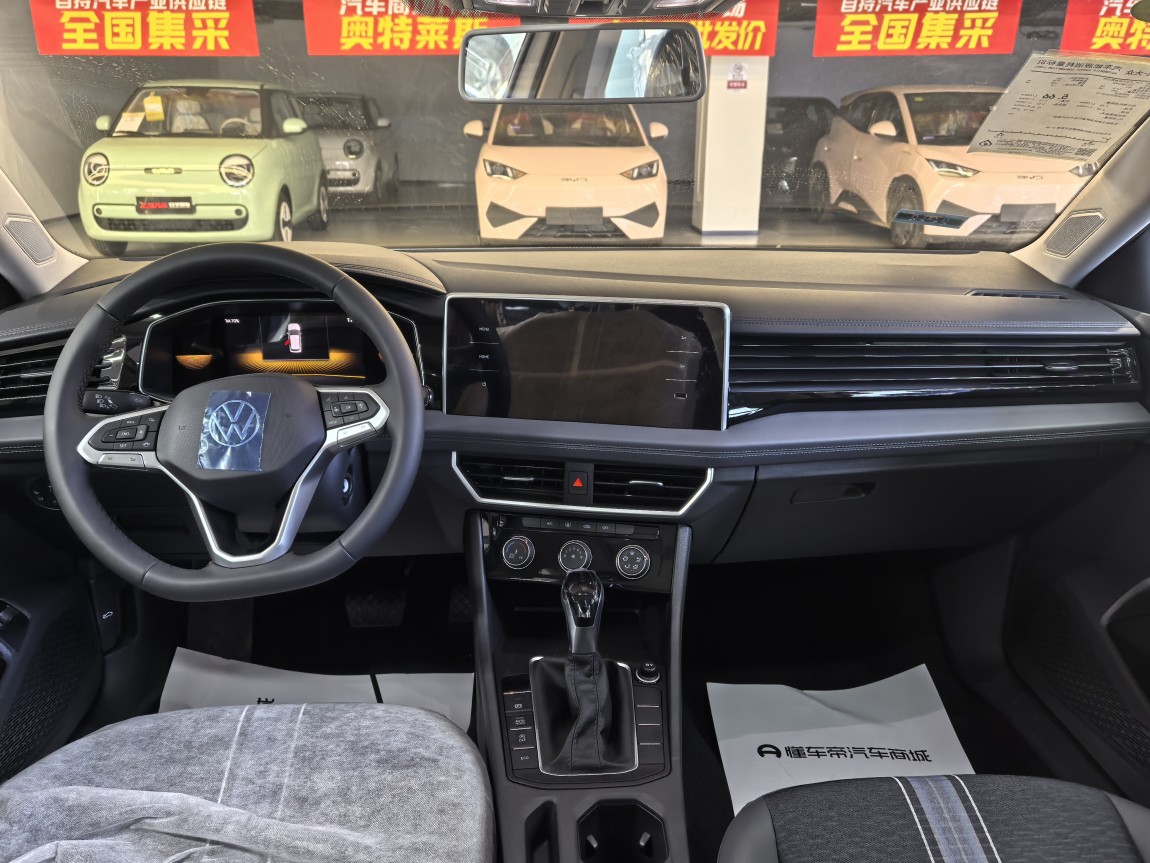 大众 速腾 2026款 L 300TSI DSG 精英型 6