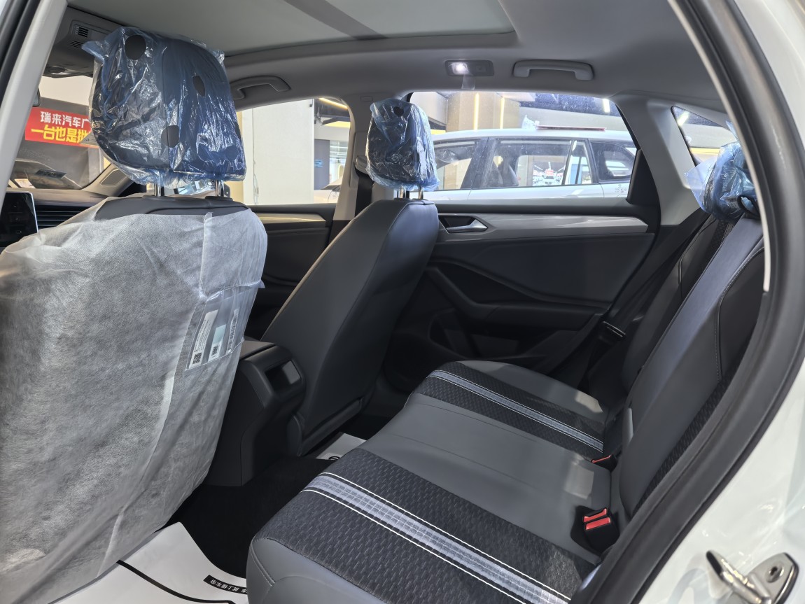 大众 速腾 2026款 L 300TSI DSG 精英型 9