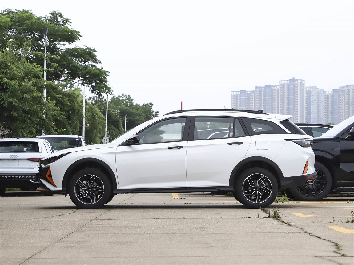 东风风神 奕炫GS 2025款 马赫版 1.5L 自动星耀版 16