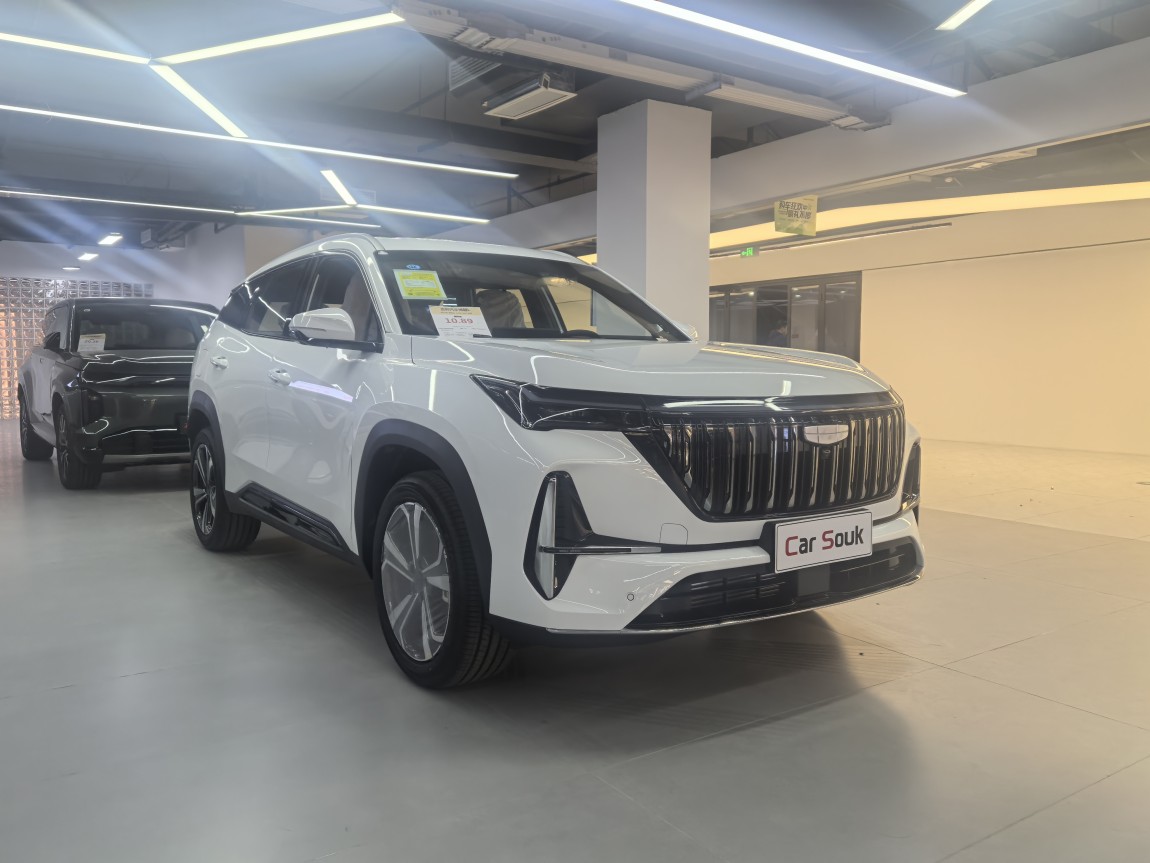 吉利 博越L 2025款 第四代 1.5TD DCT 锦绣 2