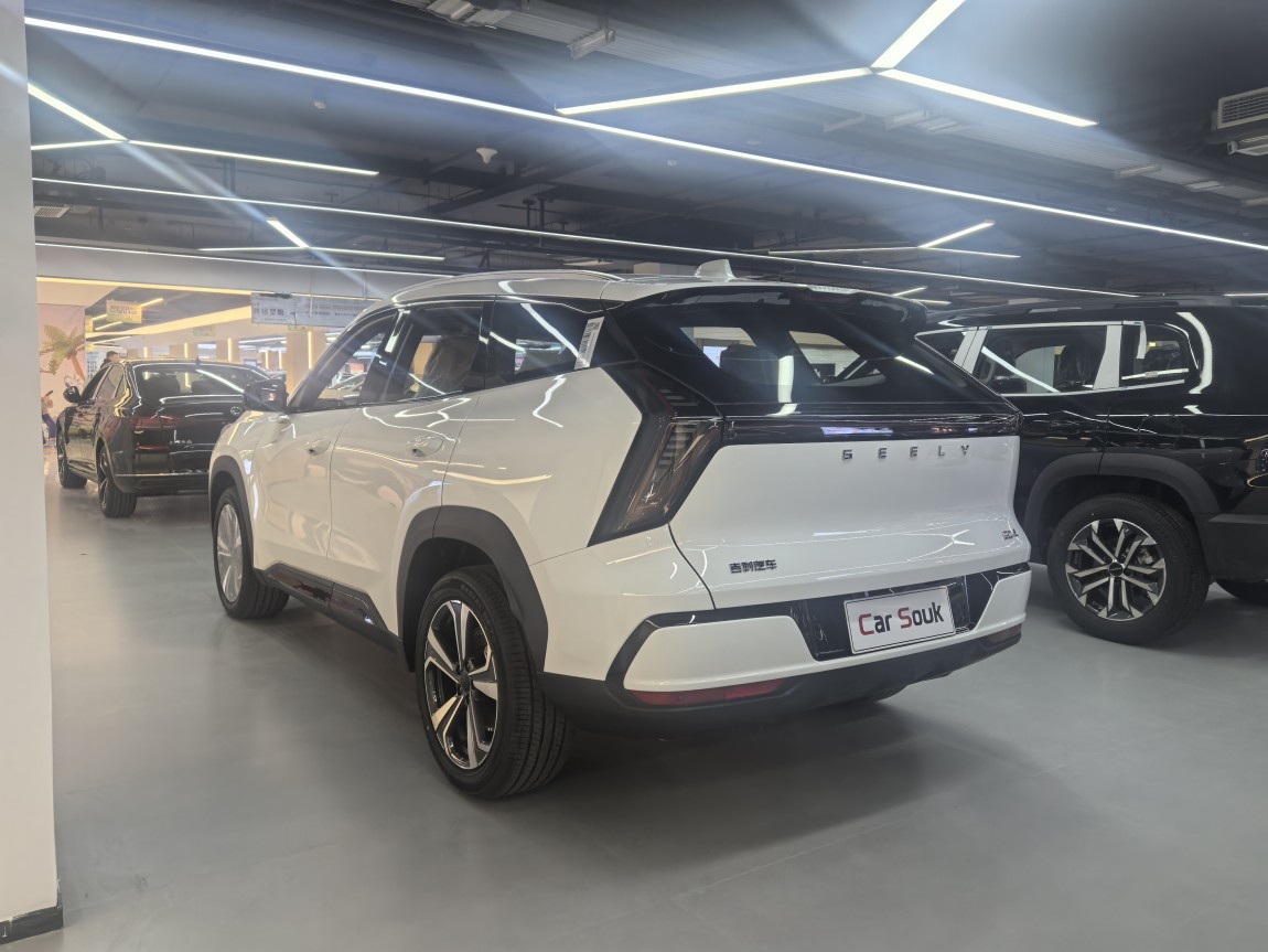 吉利 博越L 2025款 第四代 1.5TD DCT 锦绣 11