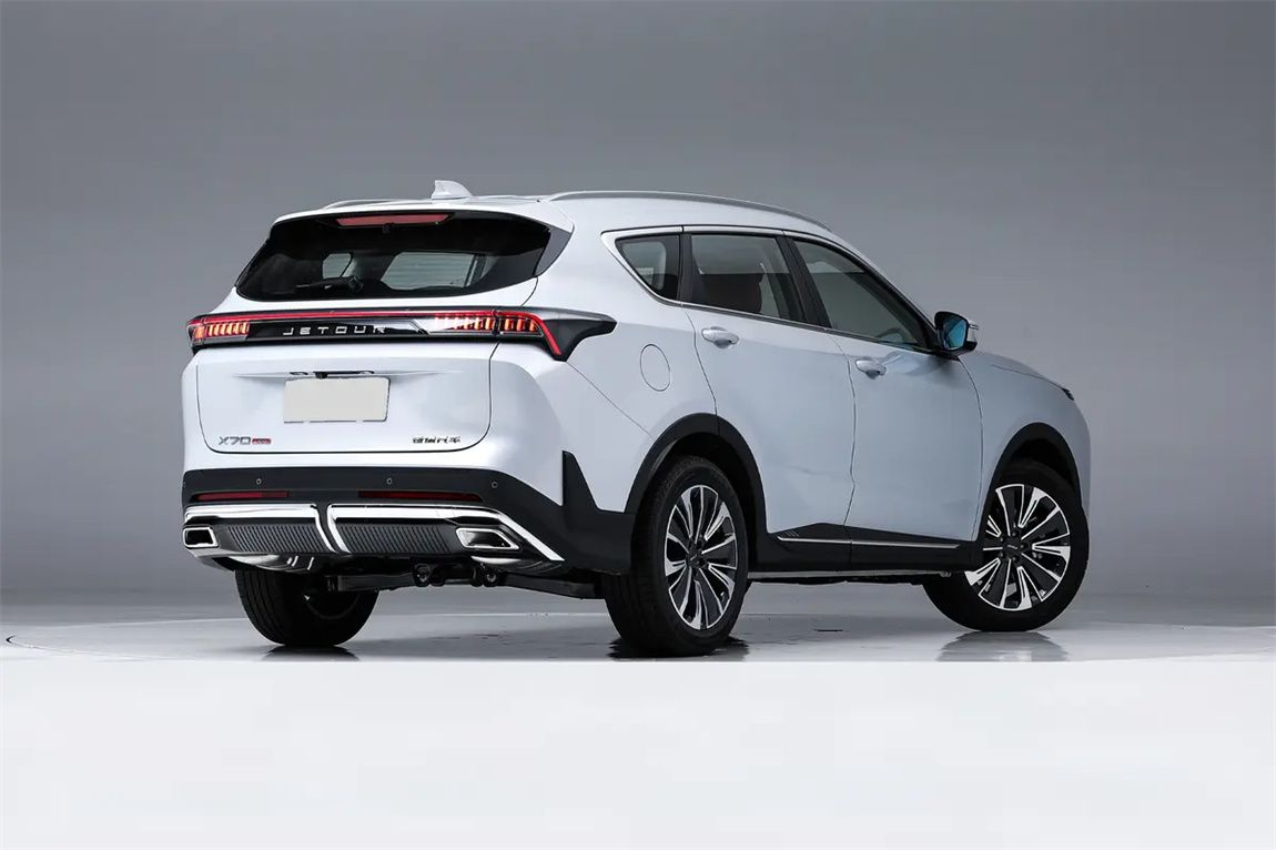 捷途X70 PLUS 2025款 1.5T 旗舰版 7座 7