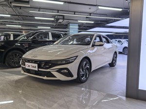 现代 伊兰特 2026款 1.5L CVT GLX精英版 16