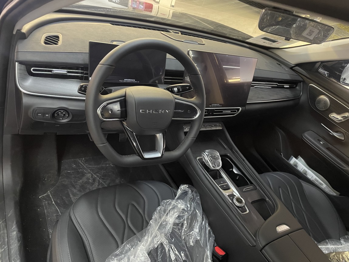 奇瑞 艾瑞泽8 PRO 2025款 Pro 1.6T 豪华型 4