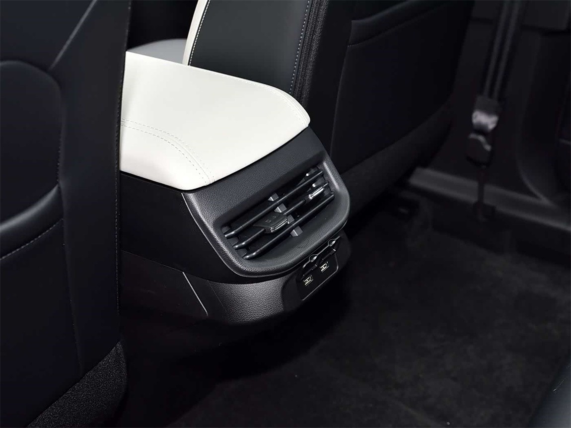 哈弗H6新能源 2023款 DHT-PHEV 110KM 悦行版 13