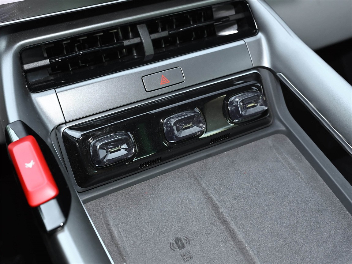 极狐 阿尔法S5 2025款 630ULTRA神行版 390kW 10