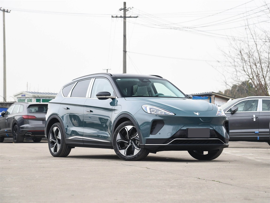 极狐 阿尔法T 2024款 688E+ 森林版PRO 160kW 3