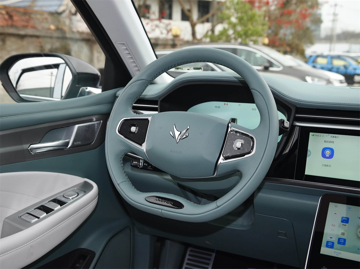 极狐 阿尔法T 2024款 688E+ 森林版PRO 160kW 7