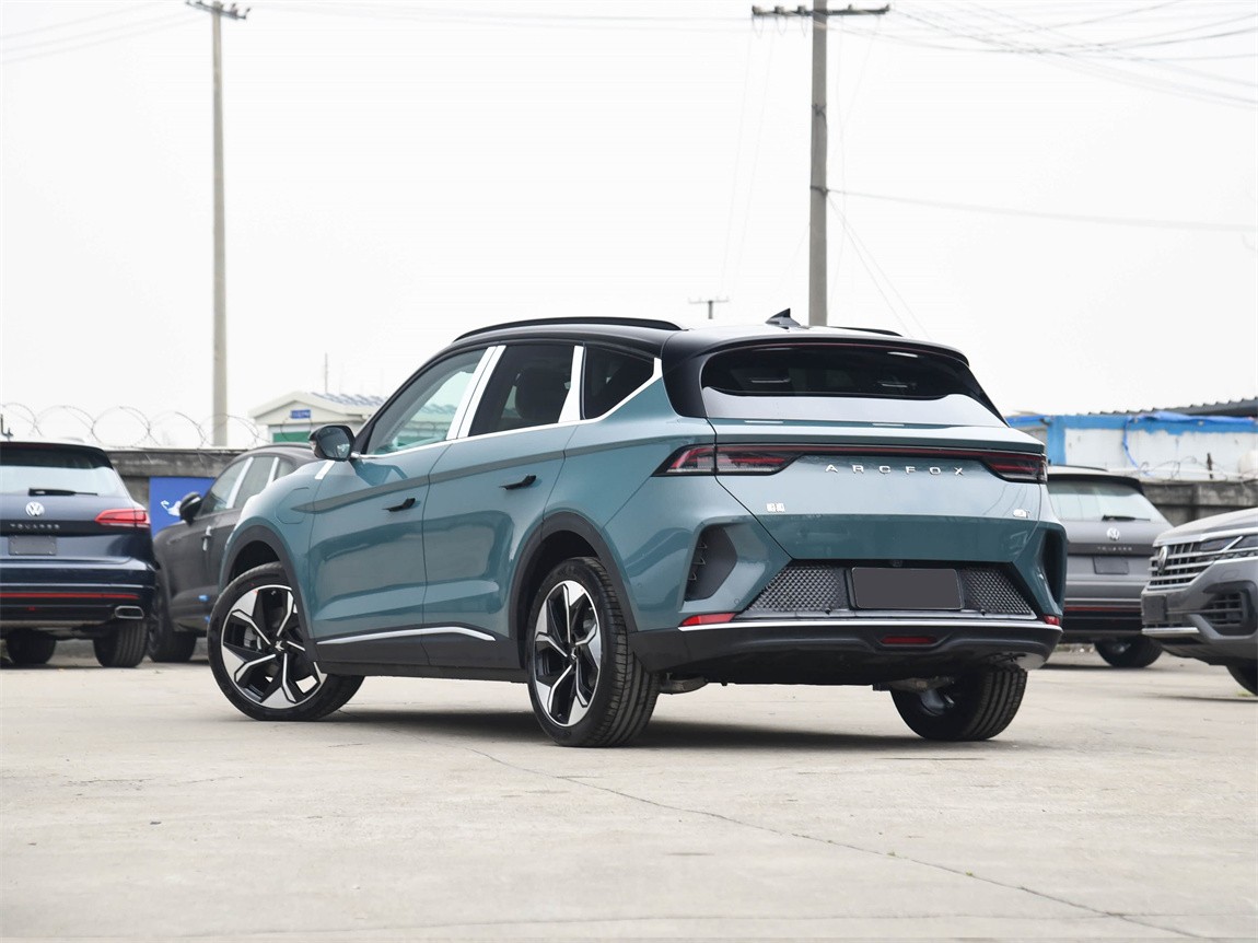 极狐 阿尔法T 2024款 688E+ 森林版PRO 160kW 19