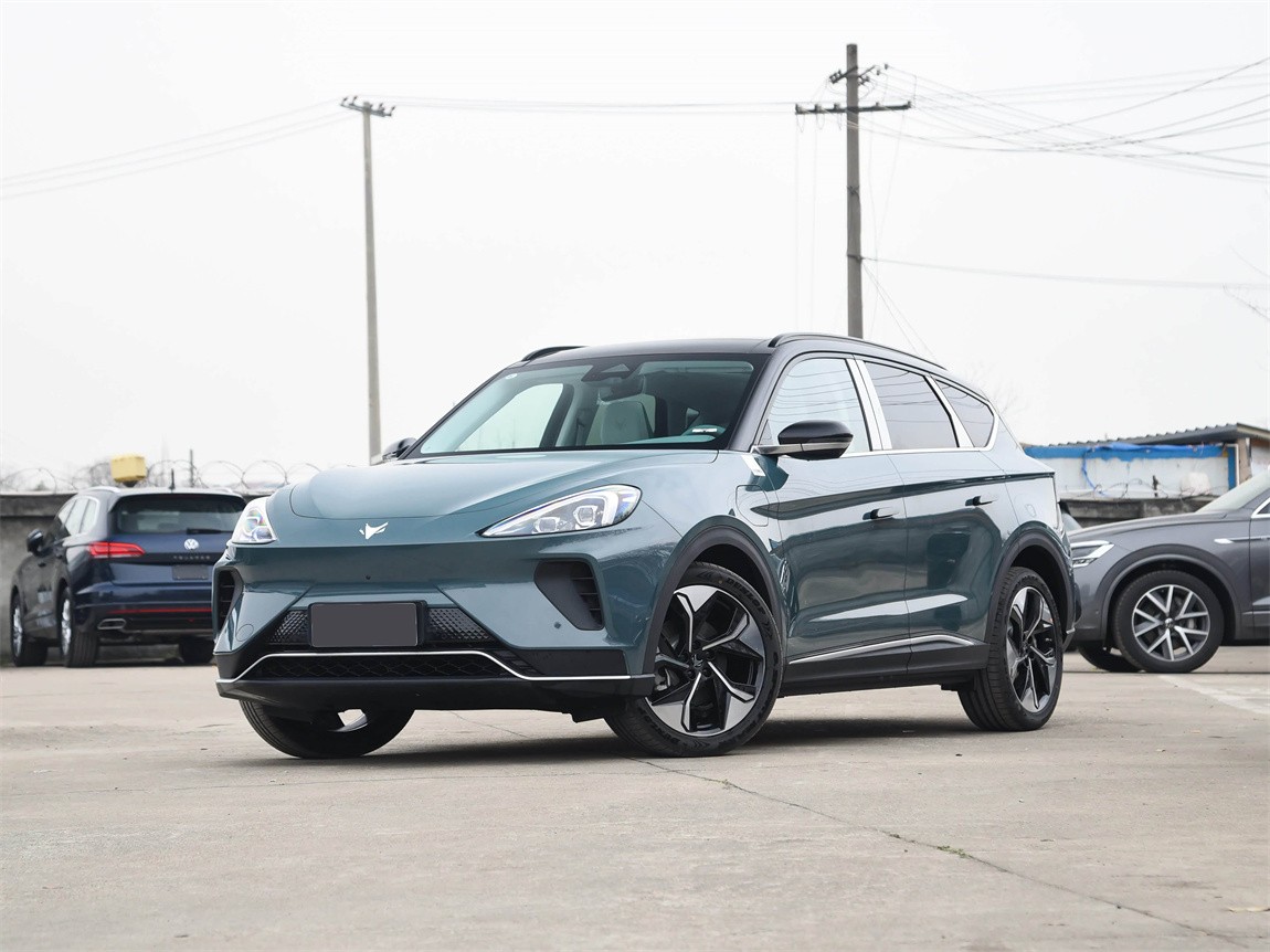 极狐 阿尔法T 2024款 688E+ 森林版PRO 160kW 23