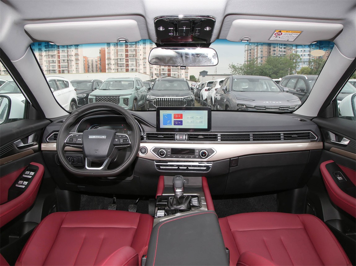 捷途X70 2024款 1.5T 手动荣耀版 5座 14