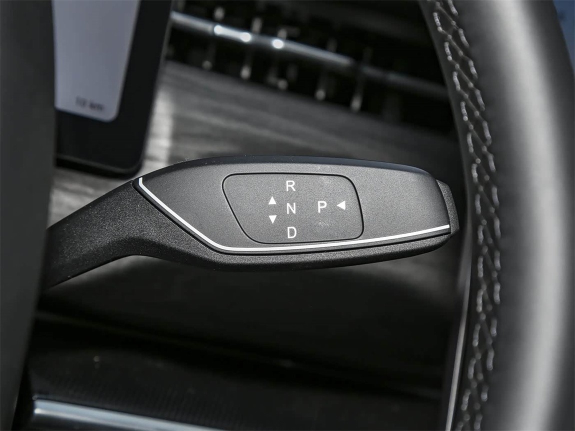 奇瑞 瑞虎7 C-DM 2025款 1.5T 120KM御 8