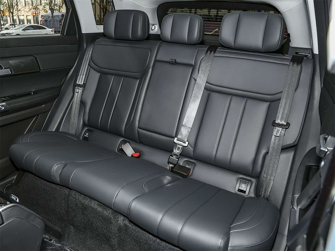 奇瑞 瑞虎7 C-DM 2025款 1.5T 120KM御 11