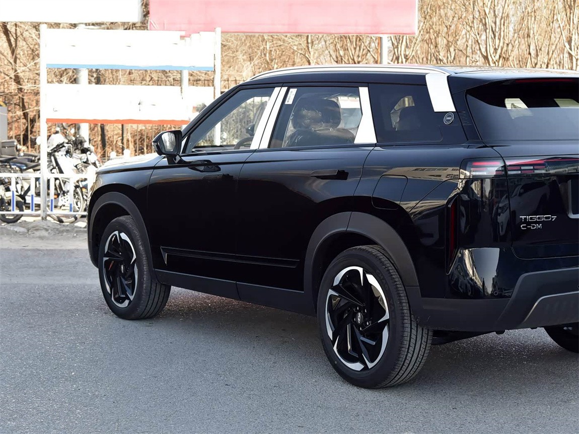 奇瑞 瑞虎7 C-DM 2025款 1.5T 120KM御 21