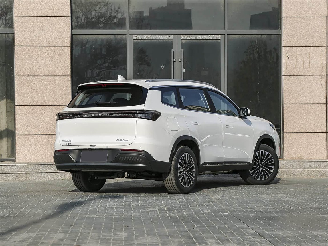 奇瑞 瑞虎8 PLUS C-DM 2025款 1.5T 116km 豪华型 5座 18