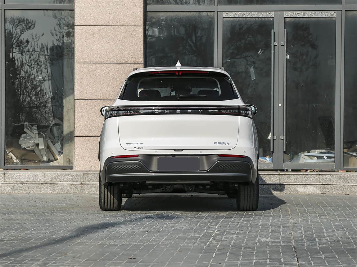 奇瑞 瑞虎8 PLUS C-DM 2025款 1.5T 116km 豪华型 5座 19