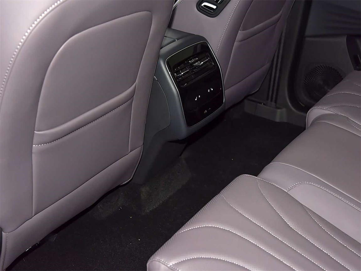 奇瑞 瑞虎9 C-DM 2025款 1.5T 106KM超享版 5座 三元锂 12