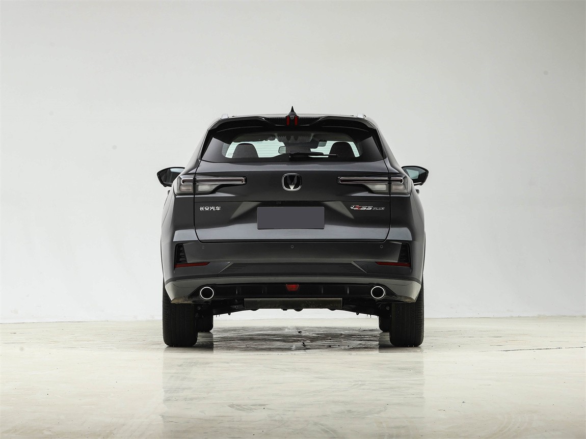 长安CS55PLUS 2025款 第三代 蓝鲸 1.5T 500Bar尊贵型 17