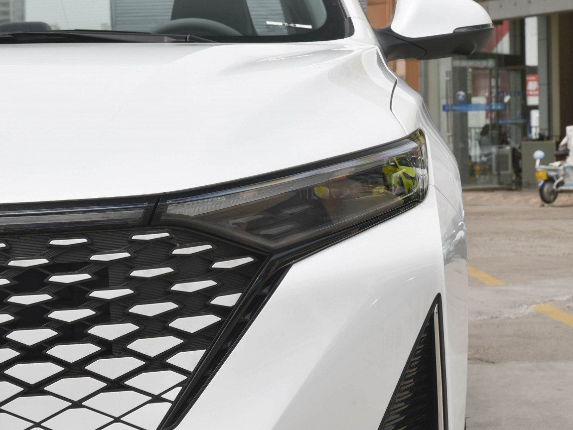 长安 锐程PLUS 2024款 1.5T DCT智享版 5