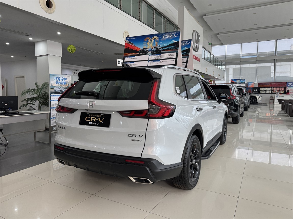 本田CR-V 2026款 全球30年荣耀款 2.0L e:HEV 两驱智逸版 9