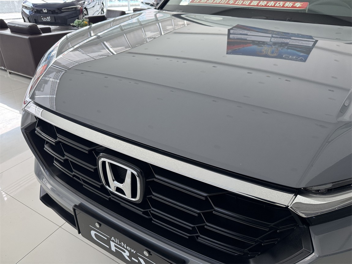 本田CR-V 2026款 全球30年荣耀款 240TURBO 两驱活力版 4