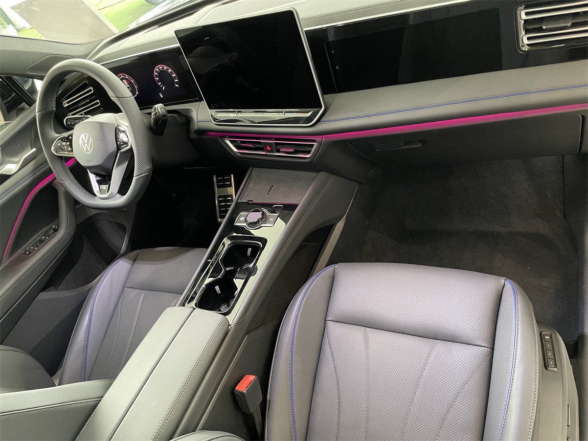 大众 途观L 2026款 PRO 380TSI 两驱 R-Line 智领版 7