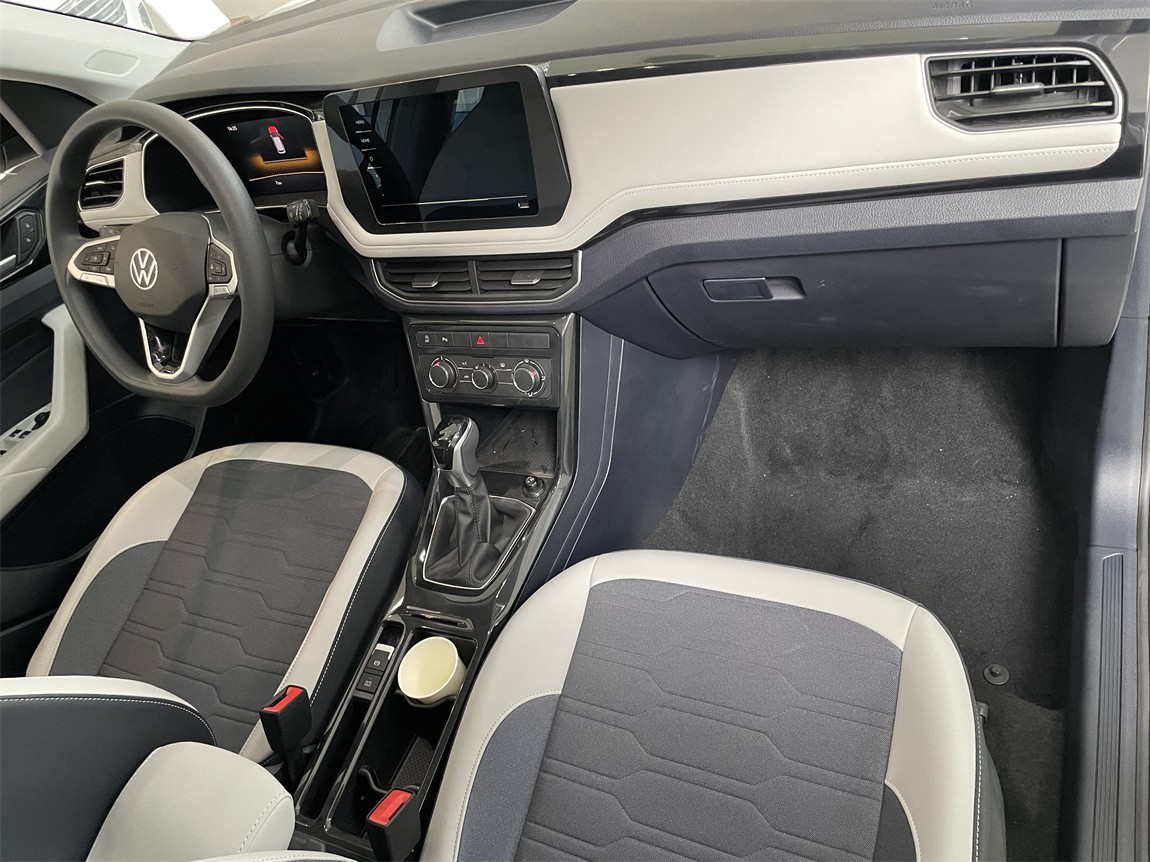 大众 途岳 2026款 新锐 300TSI 锐意版 8