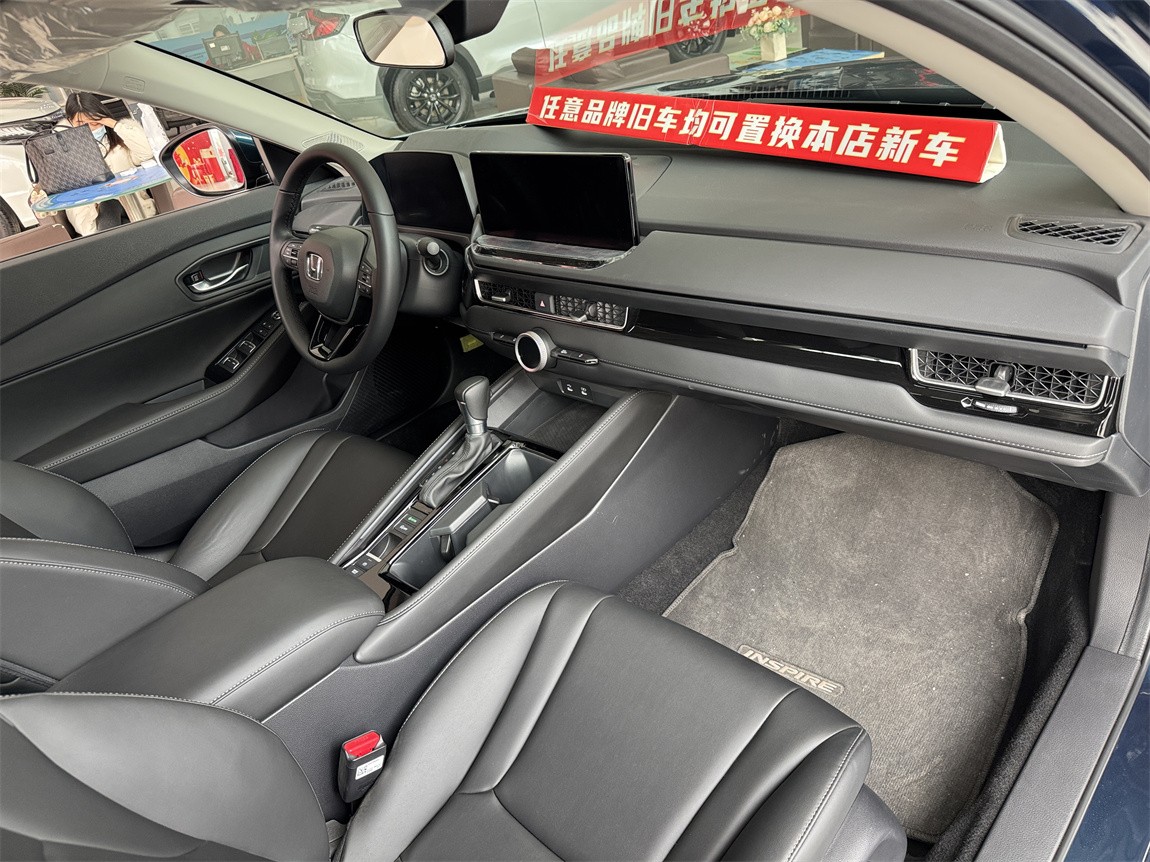 本田 英仕派 2025款 260TURBO 精英版 7