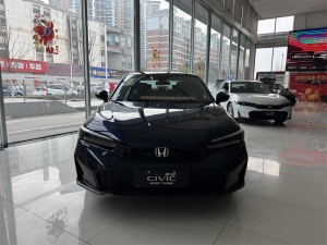本田 思域 2025款 240TURBO CVT 智趣Pro 10