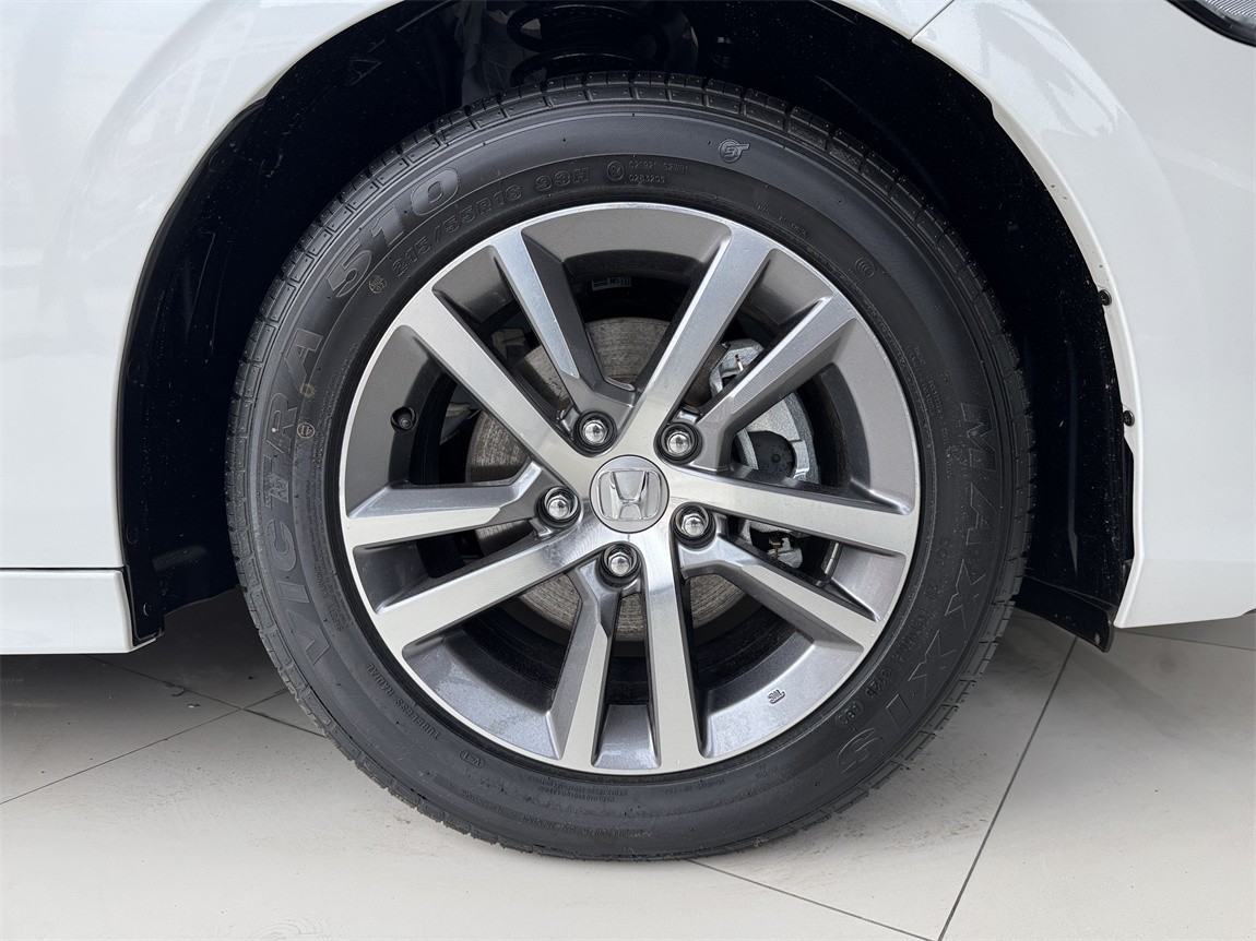本田 思域 2025款 240TURBO CVT 智趣Plus 10