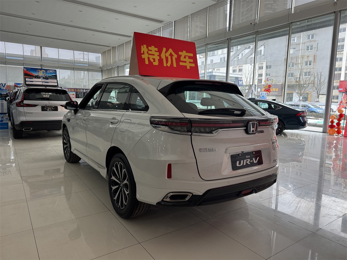本田UR-V 2024款 370TURBO 四驱尊耀版 14