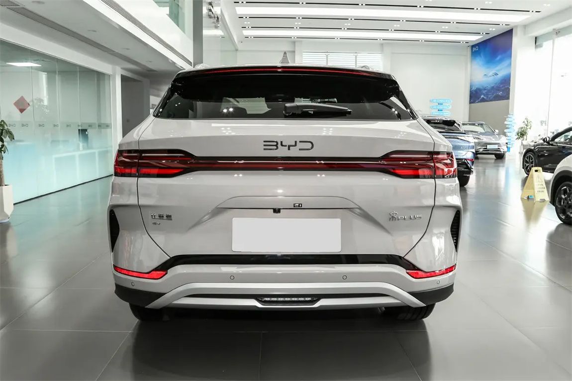 比亚迪 宋PLUS新能源 2025款 EV 605km 旗舰型 9