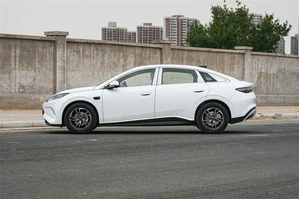 比亚迪 海豹06 2025款 EV 545KM尊享型 6