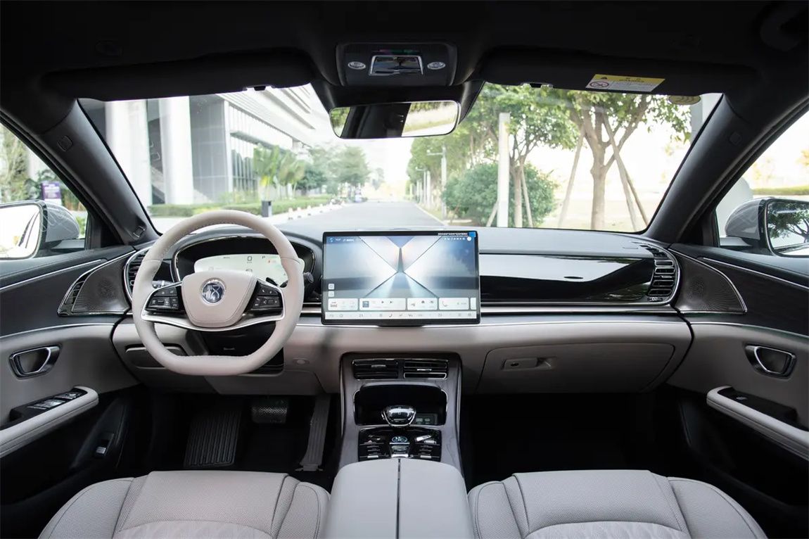 比亚迪 汉 2025款 EV 701KM激光雷达智驾型 4