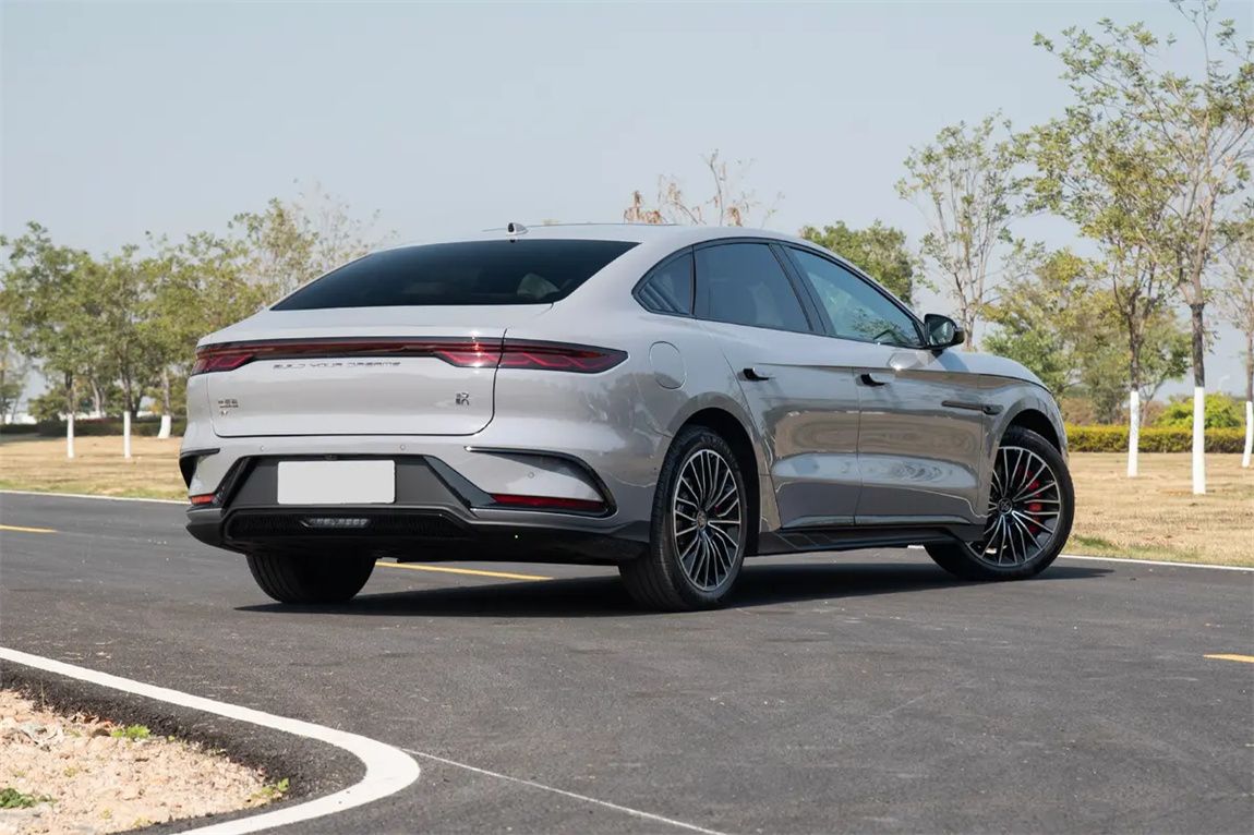 比亚迪 汉 2025款 EV 701KM激光雷达智驾型 8