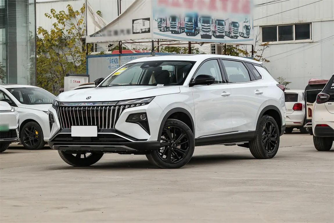 东风风神 皓极 2025款 马赫动力 1.5T 尊贵型