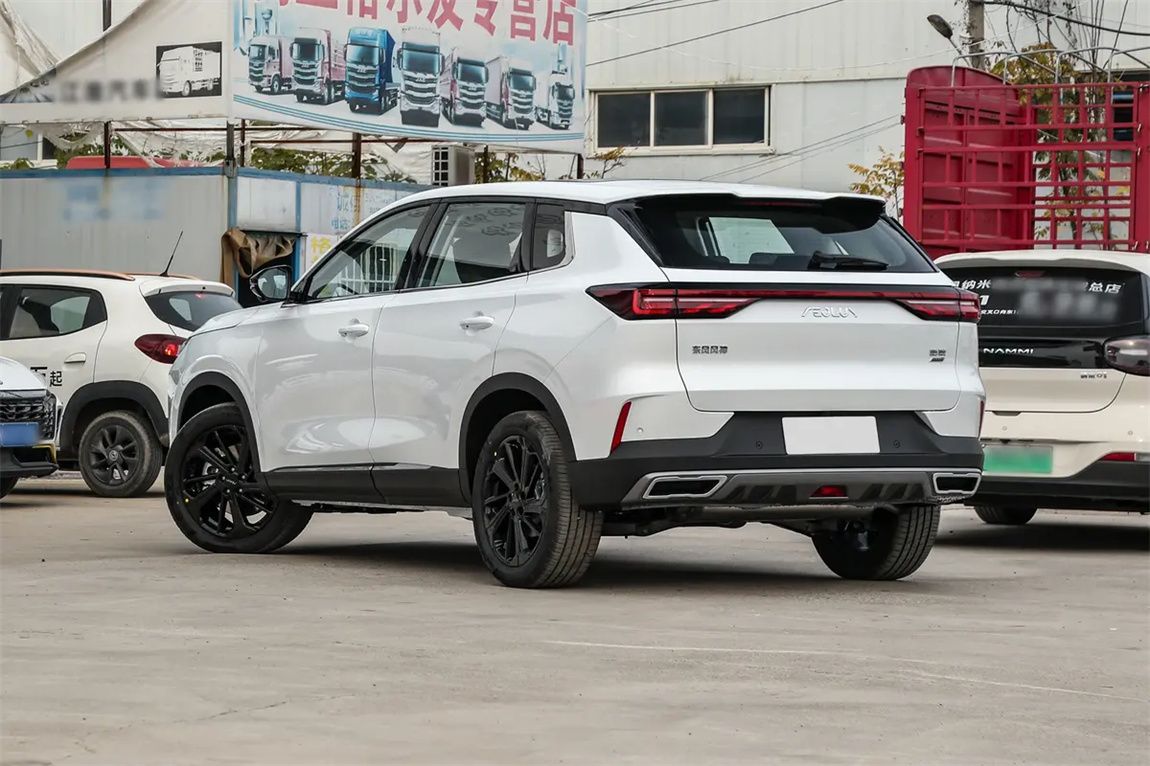 东风风神 皓极 2025款 马赫动力 1.5T 尊贵型 10
