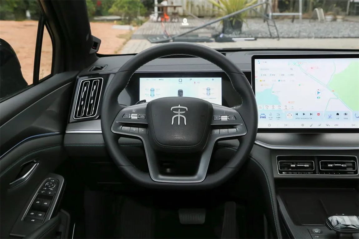 比亚迪 宋L DM-i 2025款 智驾版 160km 卓越型 5