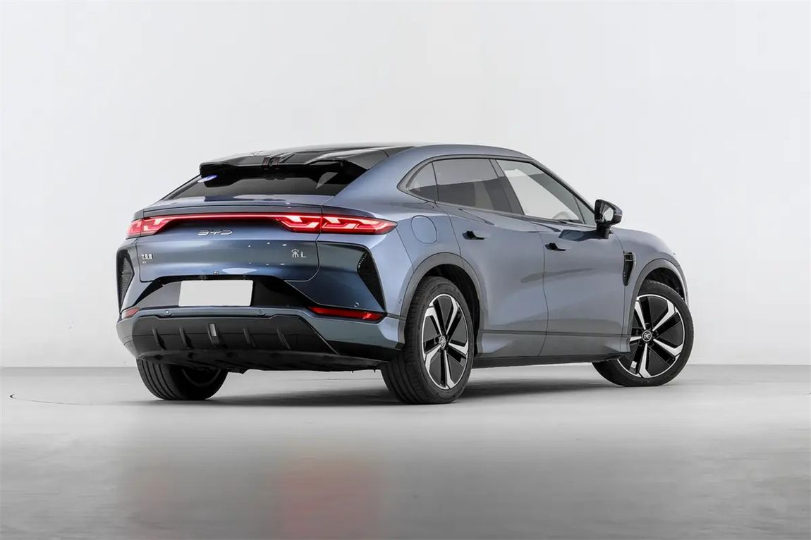 比亚迪 宋L EV 2025款 662km 卓越智驾型 8