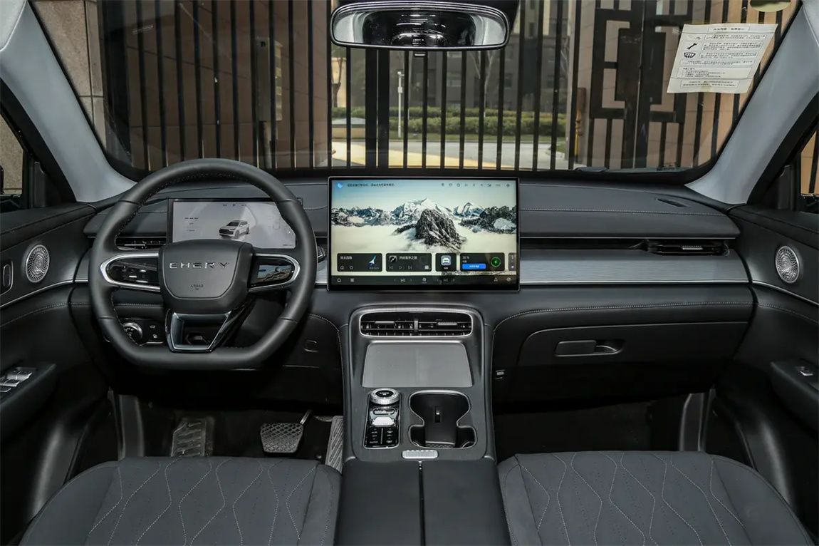 奇瑞 瑞虎8 PLUS C-DM 2025款 1.5T 116km 豪华型 7座 4