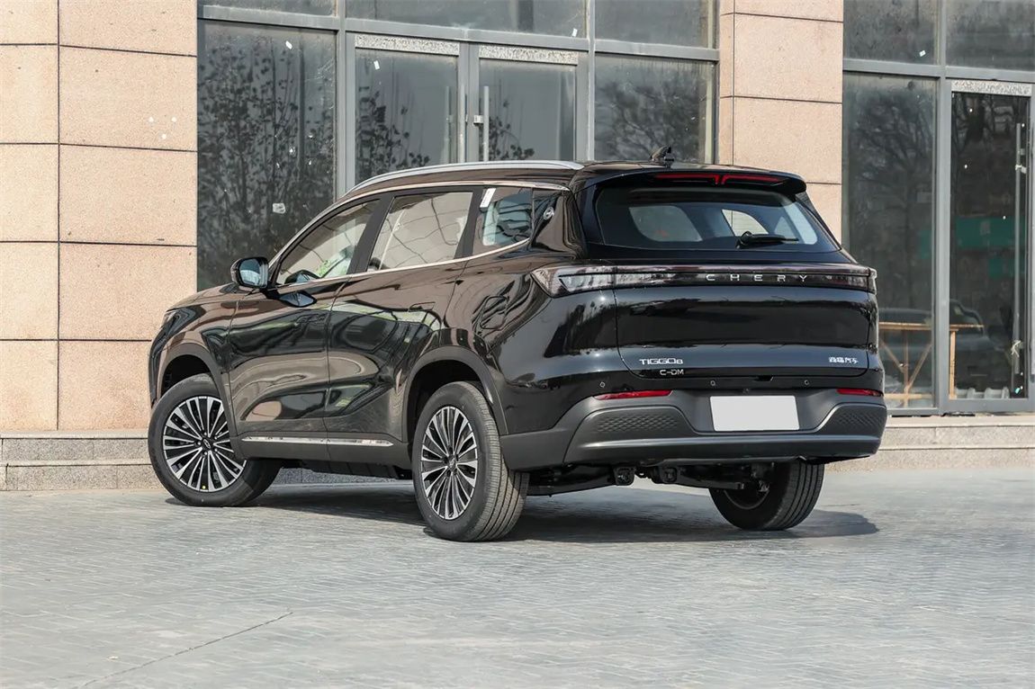 奇瑞 瑞虎8 PLUS C-DM 2025款 1.5T 116km 豪华型 7座 9