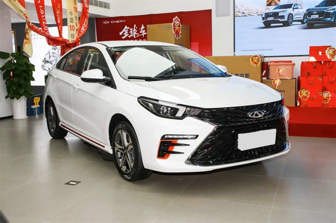 奇瑞 艾瑞泽5 PLUS 2025款 1.5L CVT 新动版 2